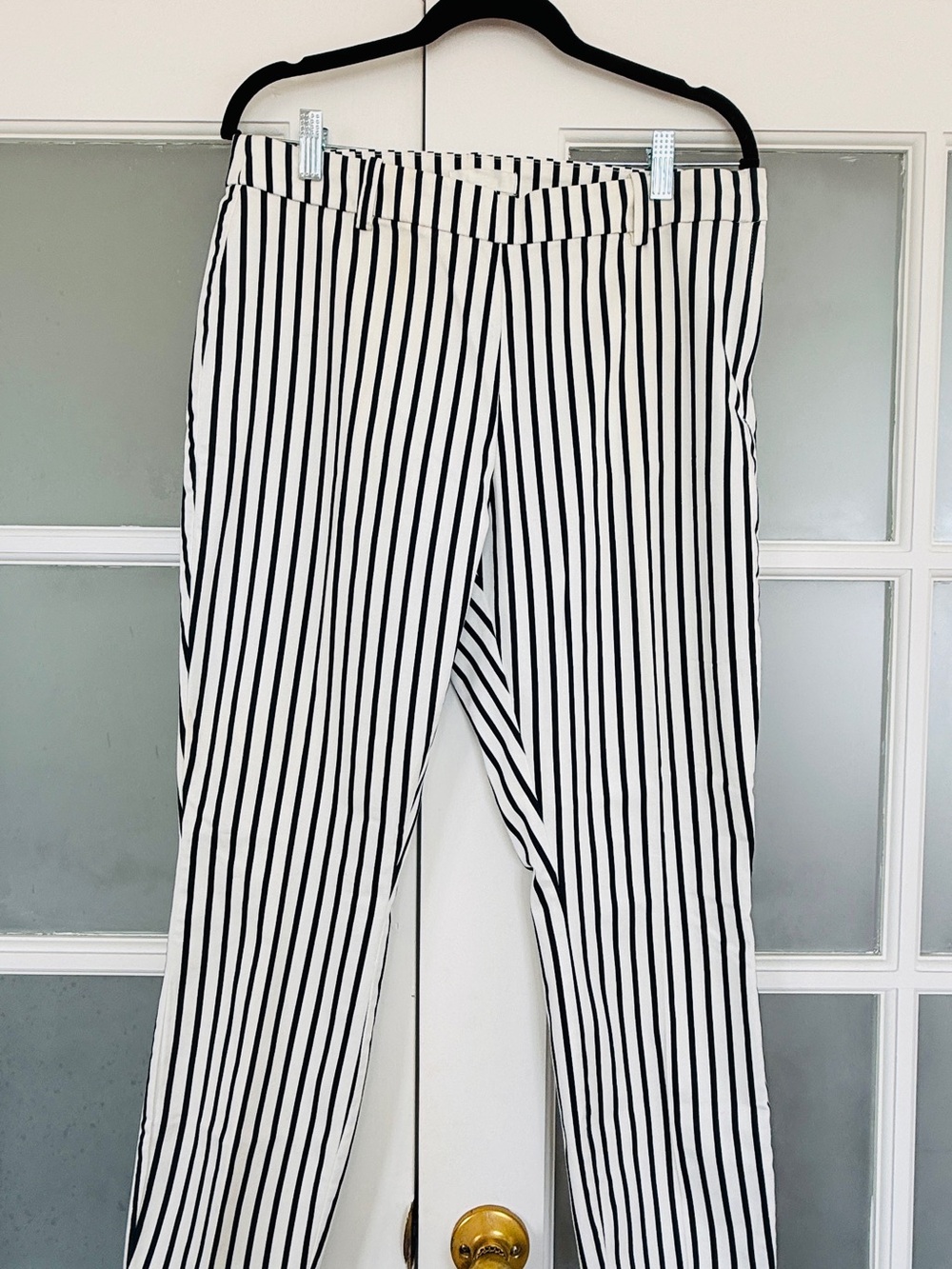 H&M Black & White Striped Ankle Pants | Size 12 | Slim Fit